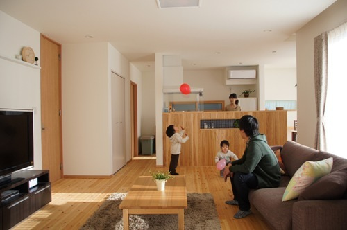 徳島県で家を建てるならサーロジック-ナチュラルリビング