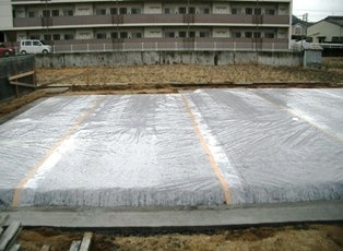 徳島県で家を建てるならサーロジック-防湿シート