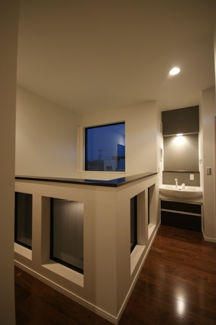 徳島県で家を建てるならサーロジック-吹き抜けホール