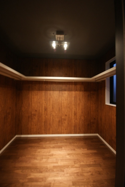 徳島県で家を建てるならサーロジック-ウォークインクローゼット