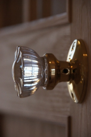 徳島県で家を建てるならサーロジック-ガラスドアノブ