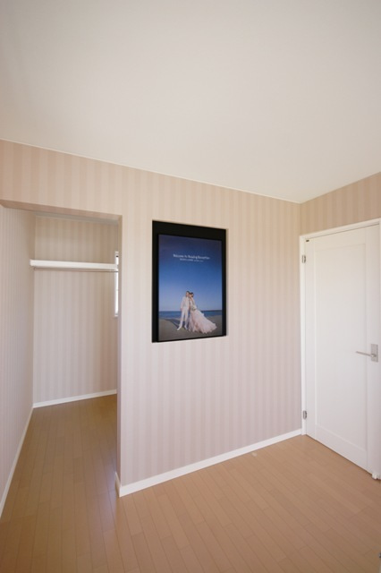 徳島県で家を建てるならサーロジック-額装壁