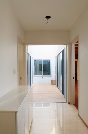 徳島県で家を建てるならサーロジック-コートヤード玄関