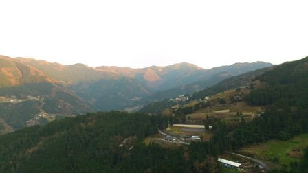 三好郡東みよし町の山
