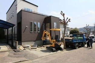 徳島県で家を建てるならサーロジック-外構工事