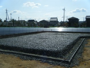 徳島県で家を建てるならサーロジック-土壌処理