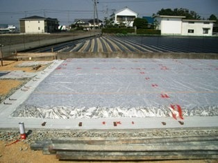 徳島県で家を建てるならサーロジック-防湿シート