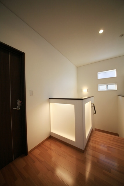 徳島県で家を建てるならサーロジック-LED壁パネル