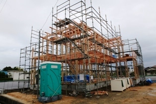 徳島県で家を建てるならサーロジック-上棟