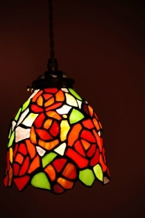 徳島県で家を建てるならサーロジック-ステンドグラスシェード