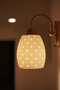 徳島県で家を建てるならサーロジック-水玉シェードグラス