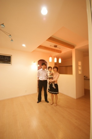 徳島県で家を建てるならサーロジック-リビングにて♪