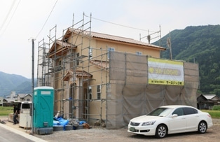 徳島県で家を建てるならサーロジック-外壁工事