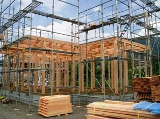 徳島県で家を建てるならサーロジック-建方