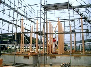 徳島県で家を建てるならサーロジック-建て方