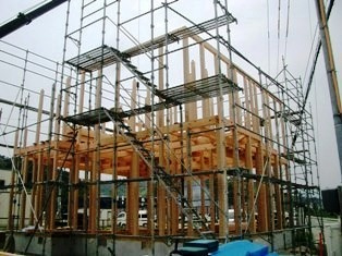 徳島県で家を建てるならサーロジック-建て方