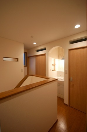 徳島県で家を建てるならサーロジック-２Fホール