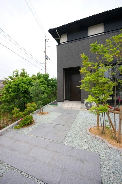 徳島県で家を建てるならサーロジック-モダンエクステリア