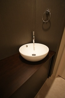 徳島県で家を建てるならサーロジック-トイレ手洗いボウル