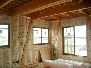 徳島県で家を建てるならサーロジック-断熱材