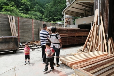 徳島県で家を建てるならサーロジック-木材乾燥