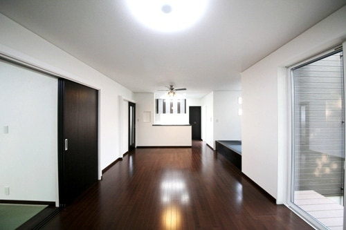 徳島県で家を建てるならサーロジック-濡れ縁