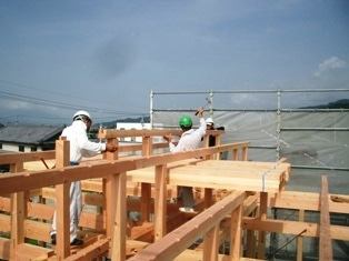 徳島県で家を建てるならサーロジック-上棟