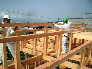 徳島県で家を建てるならサーロジック-上棟