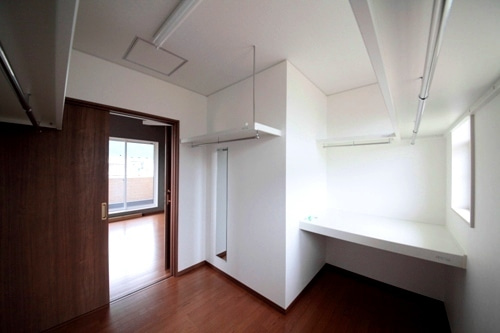 徳島県で家を建てるならサーロジック-ウォークインクローゼット