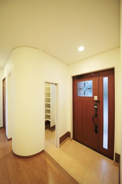 徳島県で家を建てるならサーロジック-シューズクローク