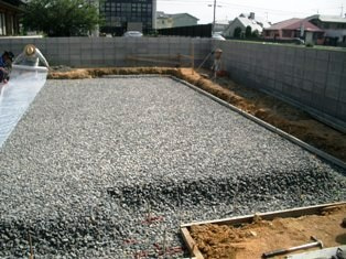 徳島県で家を建てるならサーロジック-透湿シート貼り