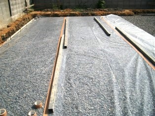 徳島県で家を建てるならサーロジック- 透湿シート敷き