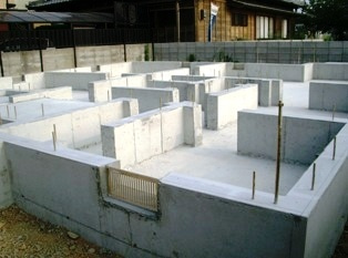 徳島県で家を建てるならサーロジック-基礎