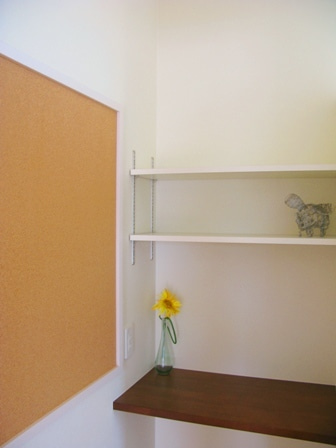 徳島県で家を建てるならサーロジック-コルクボード