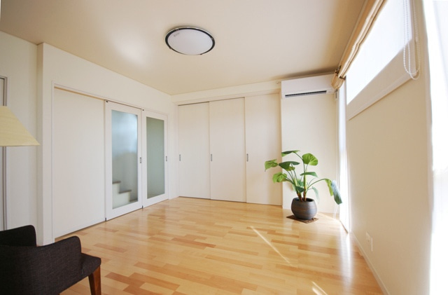 徳島県で家を建てるならサーロジック-可変間仕切り リビングダイニング