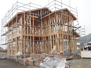 徳島県で家を建てるならサーロジック-プロバンス風瓦