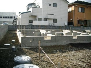 徳島県で家を建てるならサーロジック-基礎