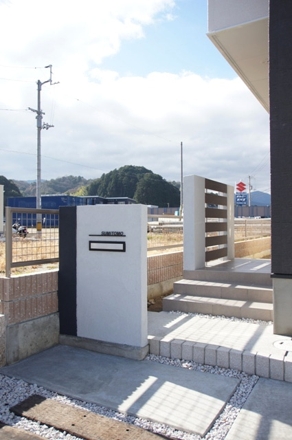 徳島県で家を建てるならサーロジック-モダンエクステリア