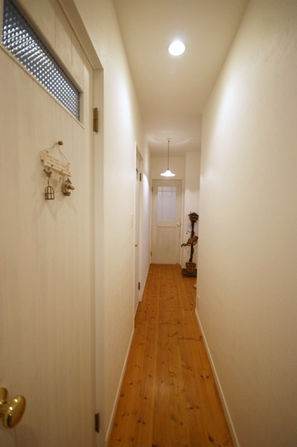 徳島県で家を建てるならサーロジック-パイン材の経年変化