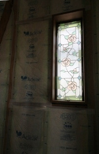 徳島県で家を建てるならサーロジック-ステンドグラス取付