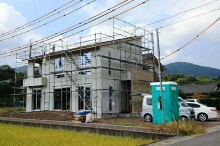 徳島県で家を建てるならサーロジック-外壁工事