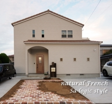 人気の外観 フレンチナチュラル